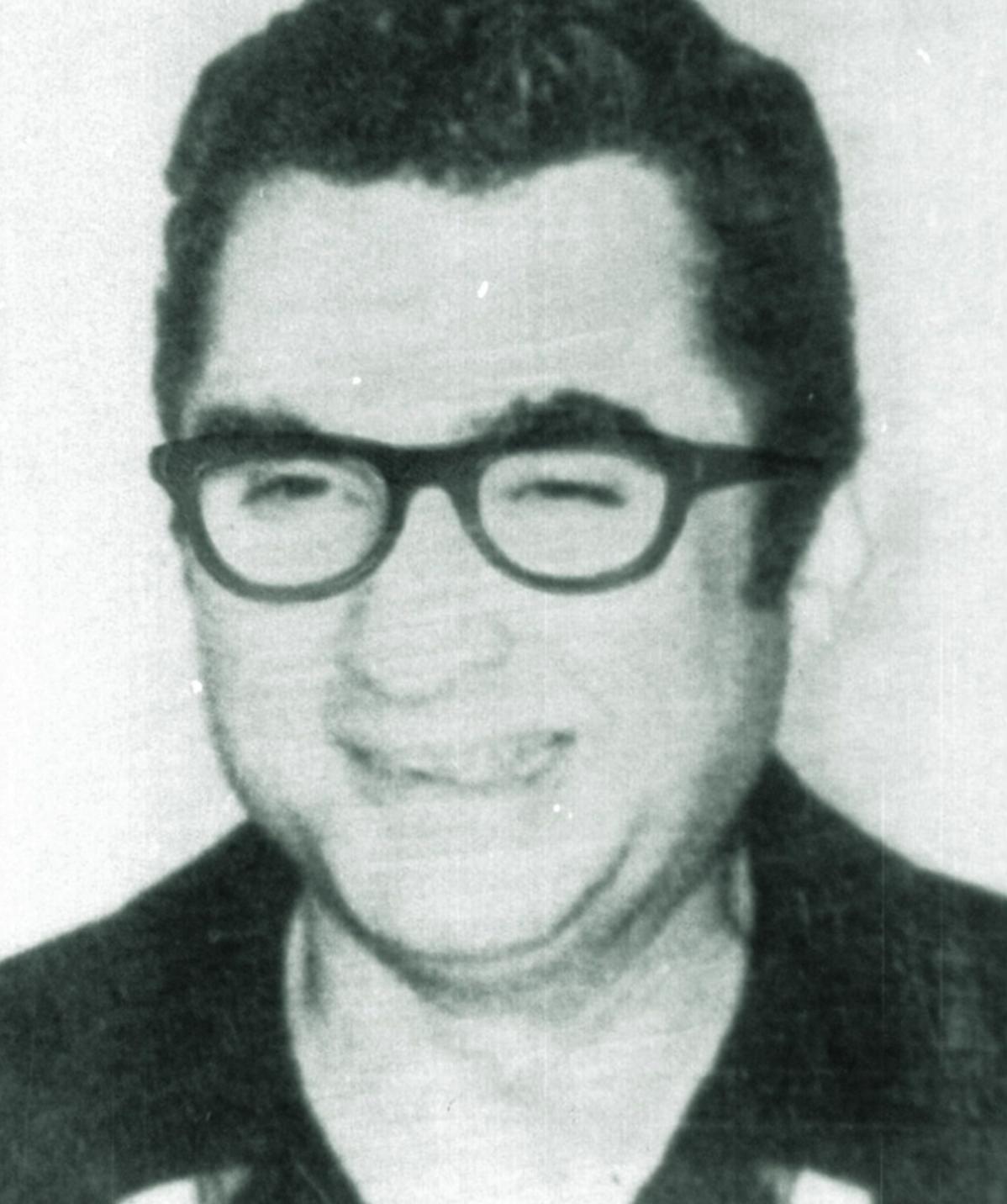Photo identified by the site owner as Lawrence Kane
